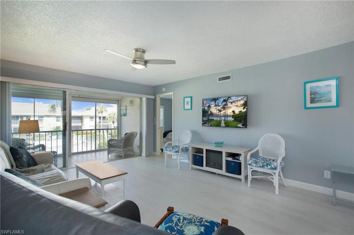 401 Charlemagne BLVD # A202, NAPLES FL 34112