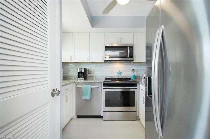 401 Charlemagne BLVD # A202, NAPLES FL 34112
