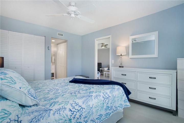 401 Charlemagne BLVD # A202, NAPLES FL 34112