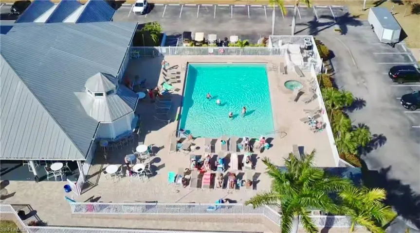 Bird's eye view of a pool area