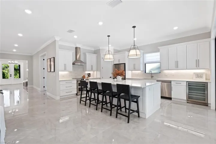 240 Allamanda Way, Naples, Florida 34114