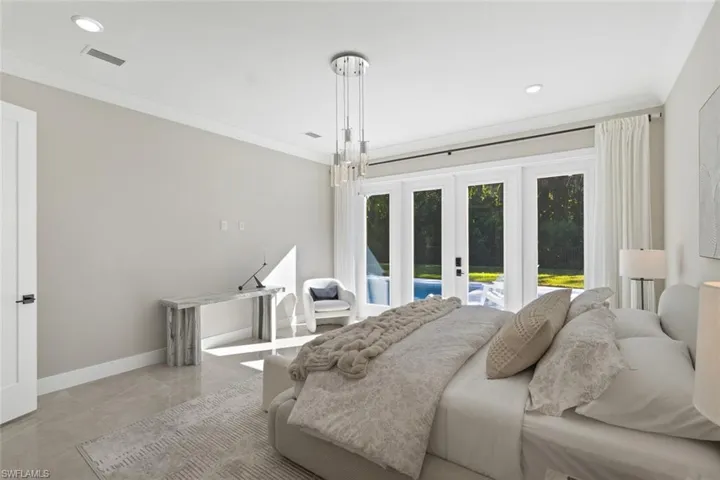240 Allamanda Way, Naples, Florida 34114