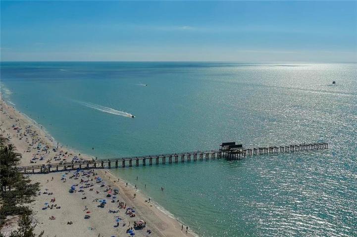 walking distance to Naples Pier