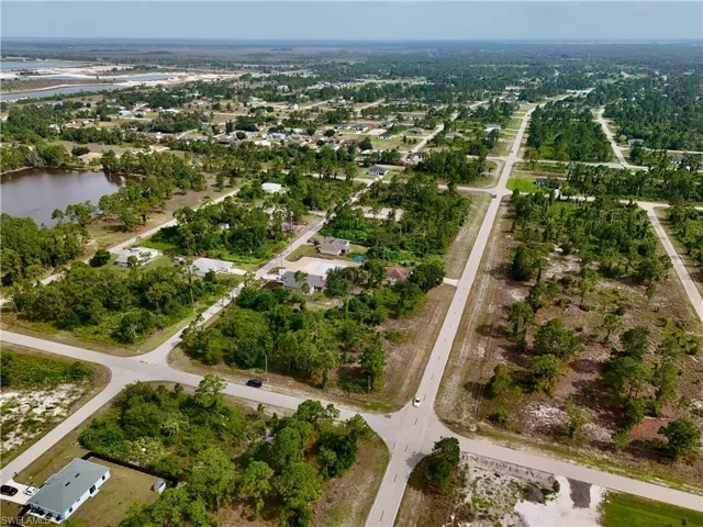 1041 Columbus Blvd, Lehigh Acres, Florida 33974