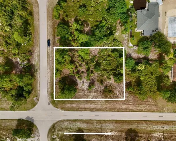1041 Columbus Blvd, Lehigh Acres, Florida 33974