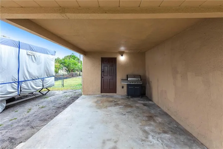View of patio / terrace with area for grilling