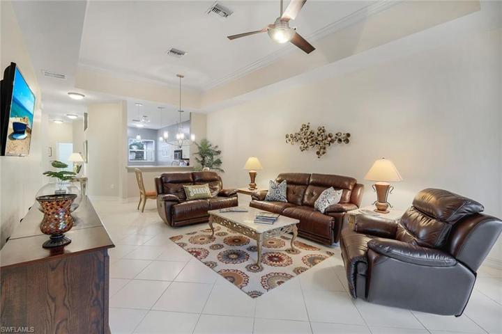 Tray ceiling