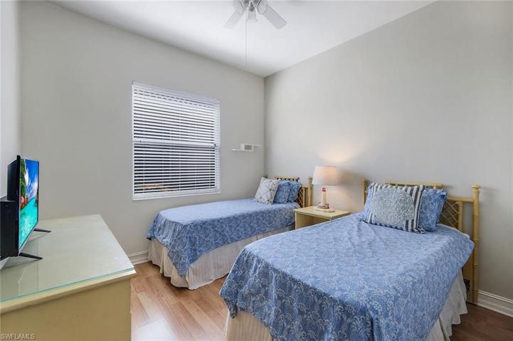 Guest bedroom 2