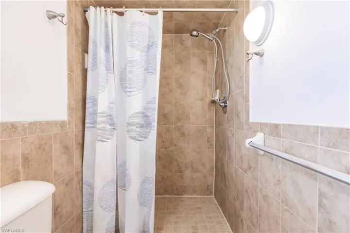 Walk in shower