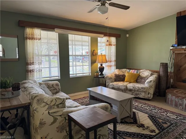 4204 9th St Sw, Lehigh Acres, Florida 33976