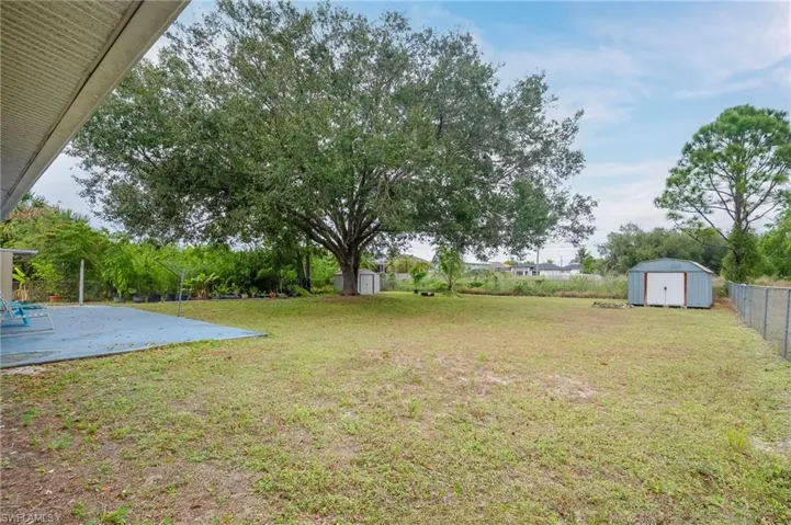 4204 9th St Sw, Lehigh Acres, Florida 33976