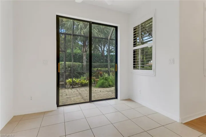 1121  Antaras S CT, Naples, FL 34113