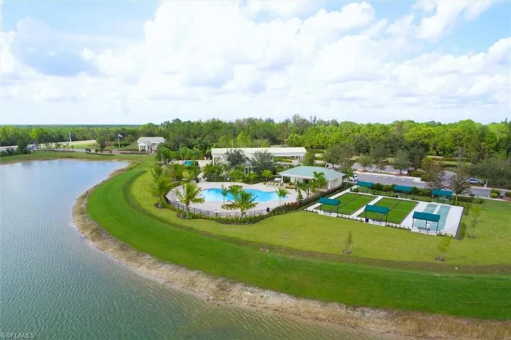 3272  Magnolia Landing  LN, North Fort Myers, FL 33917