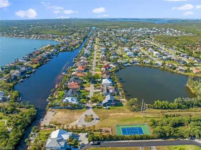 6198  Park  RD, Fort Myers, FL 33908