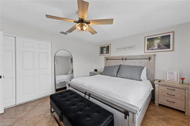 6198  Park  RD, Fort Myers, FL 33908