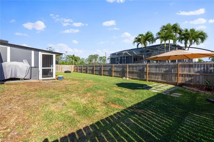 6198  Park  RD, Fort Myers, FL 33908