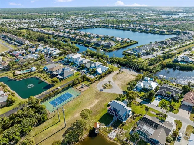 6198  Park  RD, Fort Myers, FL 33908