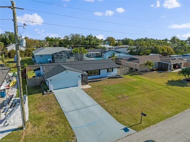 6198  Park  RD, Fort Myers, FL 33908