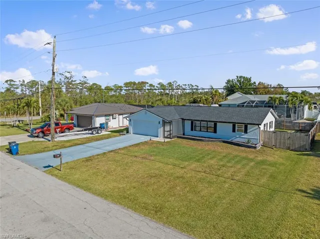 6198  Park  RD, Fort Myers, FL 33908