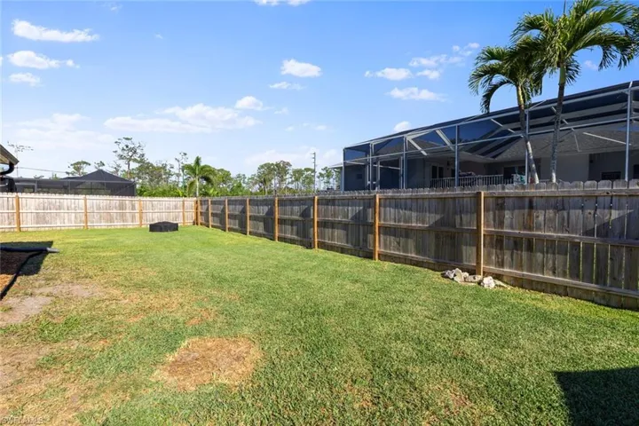6198  Park  RD, Fort Myers, FL 33908
