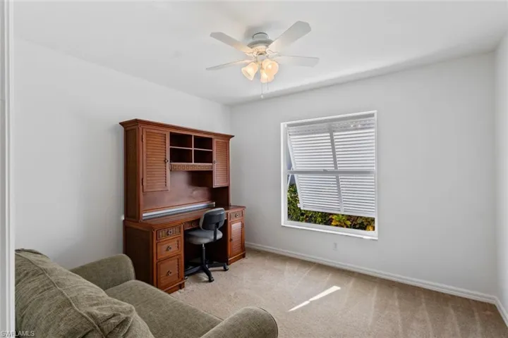 Guest bedroom 3 of 3