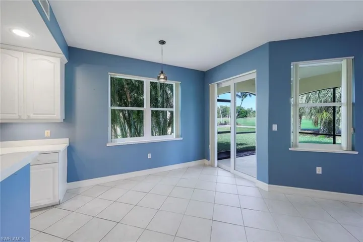 1282 Rialto WAY # 101, NAPLES FL 34114