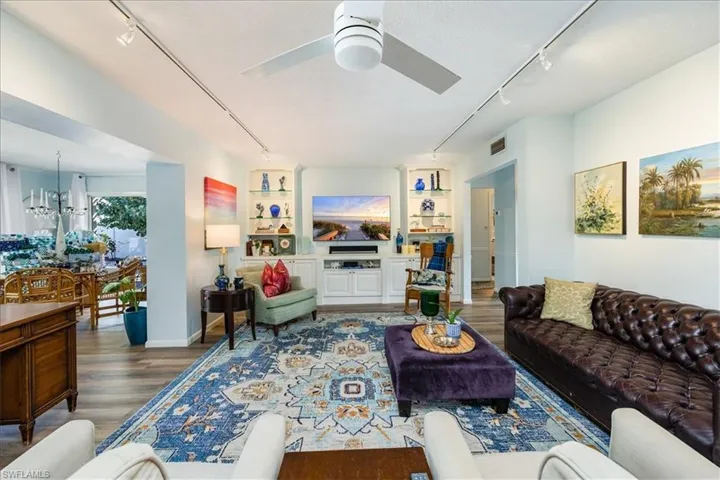 1273  Lastrada  LN, Naples, FL 34103
