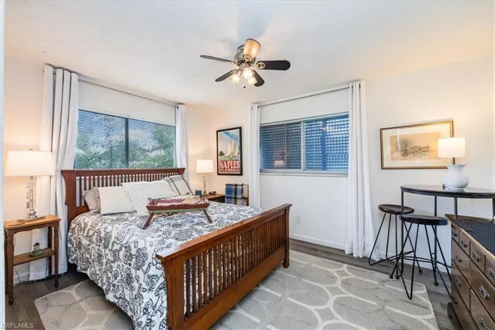 1273  Lastrada  LN, Naples, FL 34103