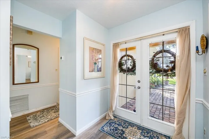 1273  Lastrada  LN, Naples, FL 34103