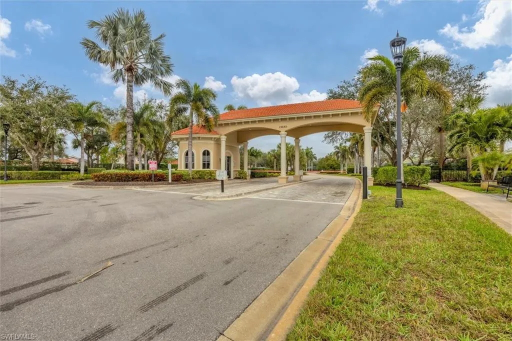 19702 Villa Rosa LOOP, Estero, FL 33967,225008714