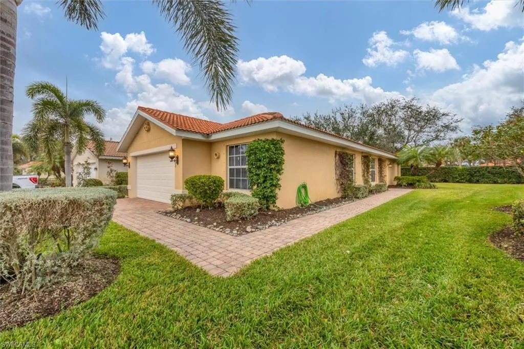 19702 Villa Rosa LOOP, Estero, FL 33967,225008714