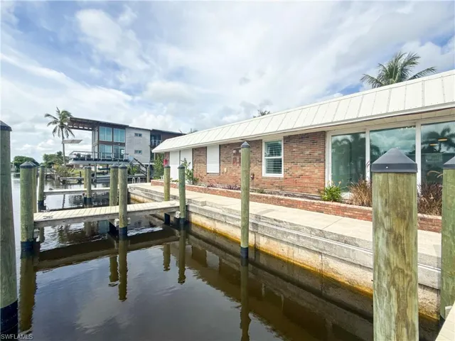2846 Arbutus St C2, Naples, Florida 34112
