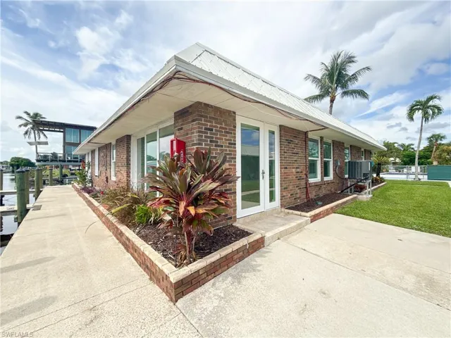 2846 Arbutus St C2, Naples, Florida 34112