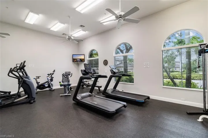 Exercise room with ceiling fan