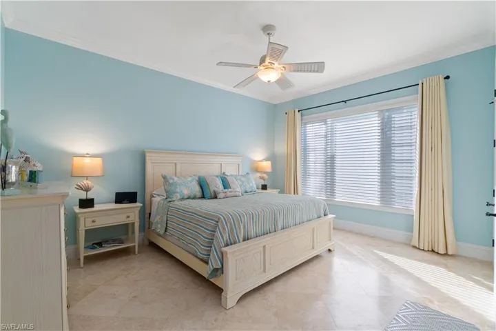 804  Ashburton  DR, Naples, FL 34110