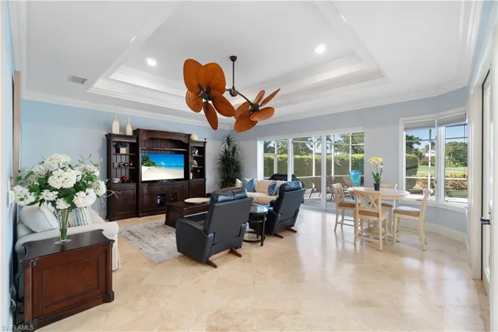 804  Ashburton  DR, Naples, FL 34110