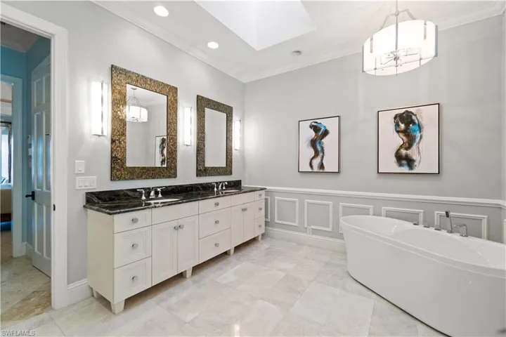 804  Ashburton  DR, Naples, FL 34110