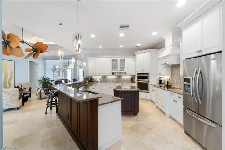804  Ashburton  DR, Naples, FL 34110