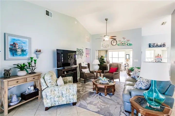 17830  Pineapple Palm  CT, North Fort Myers, FL 33917