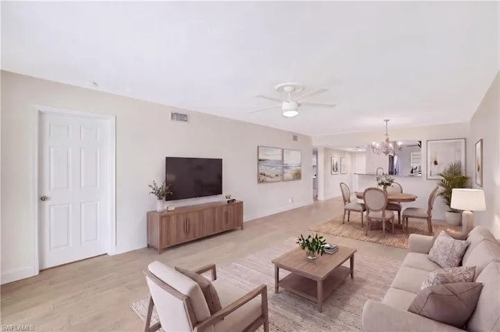 340 Horse Creek Dr # 207, Naples, Florida 34110