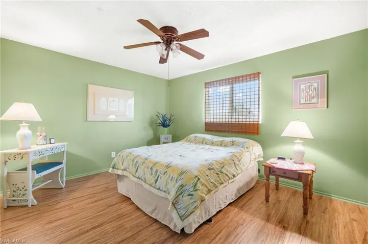 1037 Ne Van Loon Ln, Cape Coral Fl 33909