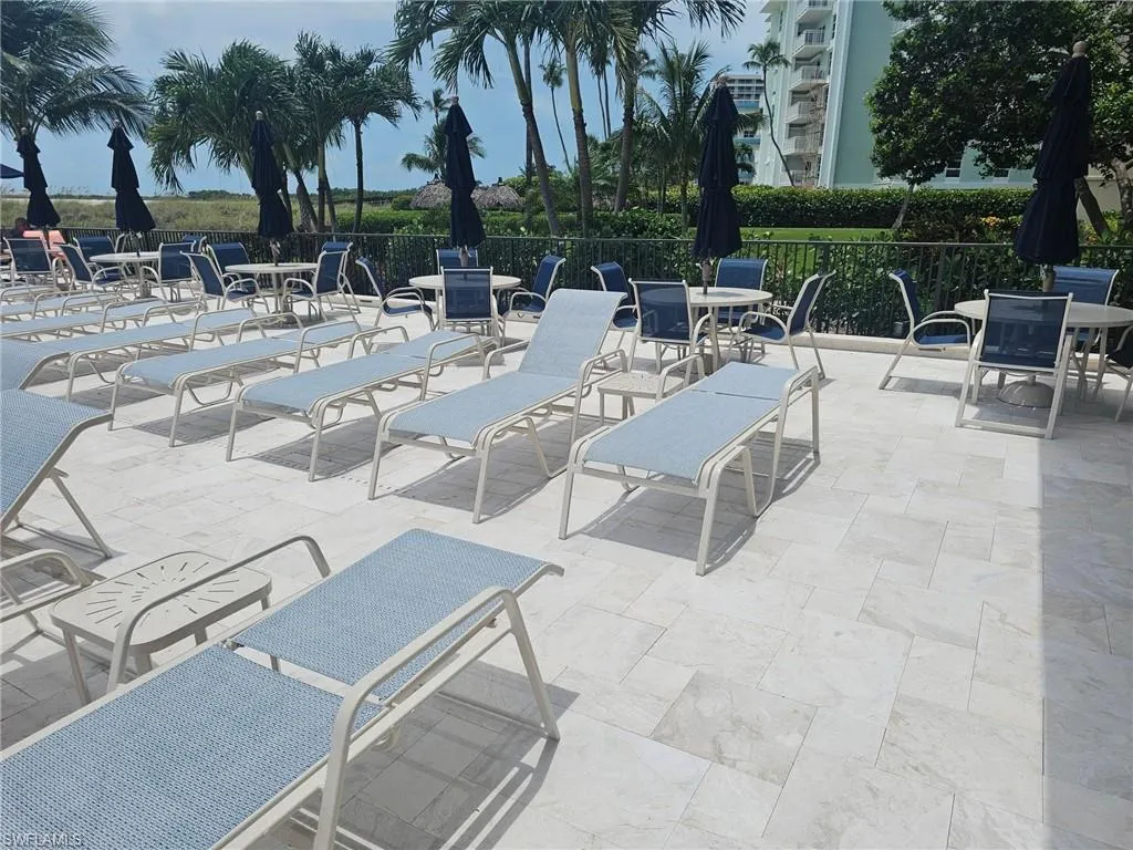 180 Seaview CT, Marco Island, FL 34145,225060616