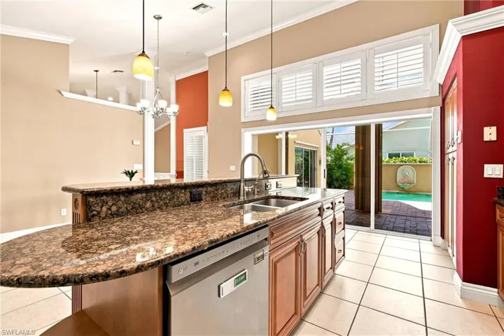 2312 Kings Lake Blvd, Naples, Florida 34112