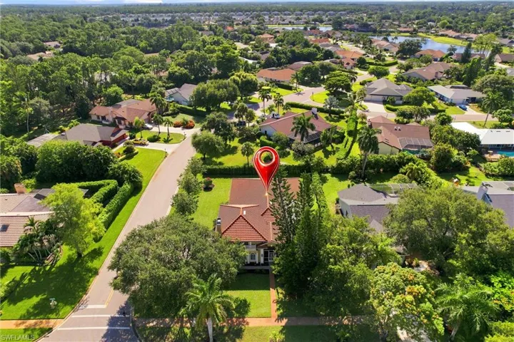 2312 Kings Lake Blvd, Naples, Florida 34112