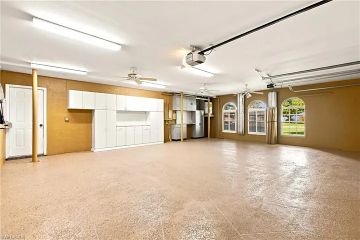 3 car garage