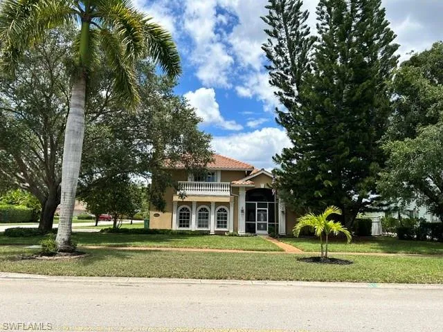2312 Kings Lake Blvd, Naples, Florida 34112