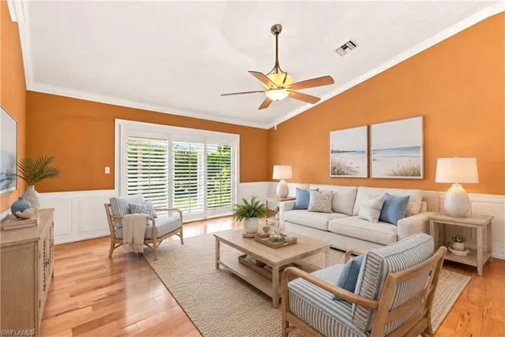 Living room virtually staged
