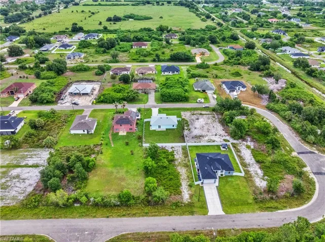 546 Louisville St E, Lehigh Acres, Florida 33974