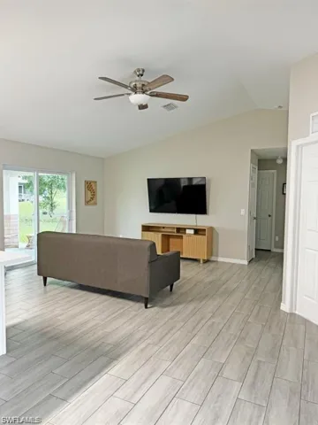 3902 16th St Sw, Lehigh Acres, Florida 33976