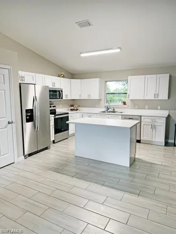 3902 16th St Sw, Lehigh Acres, Florida 33976